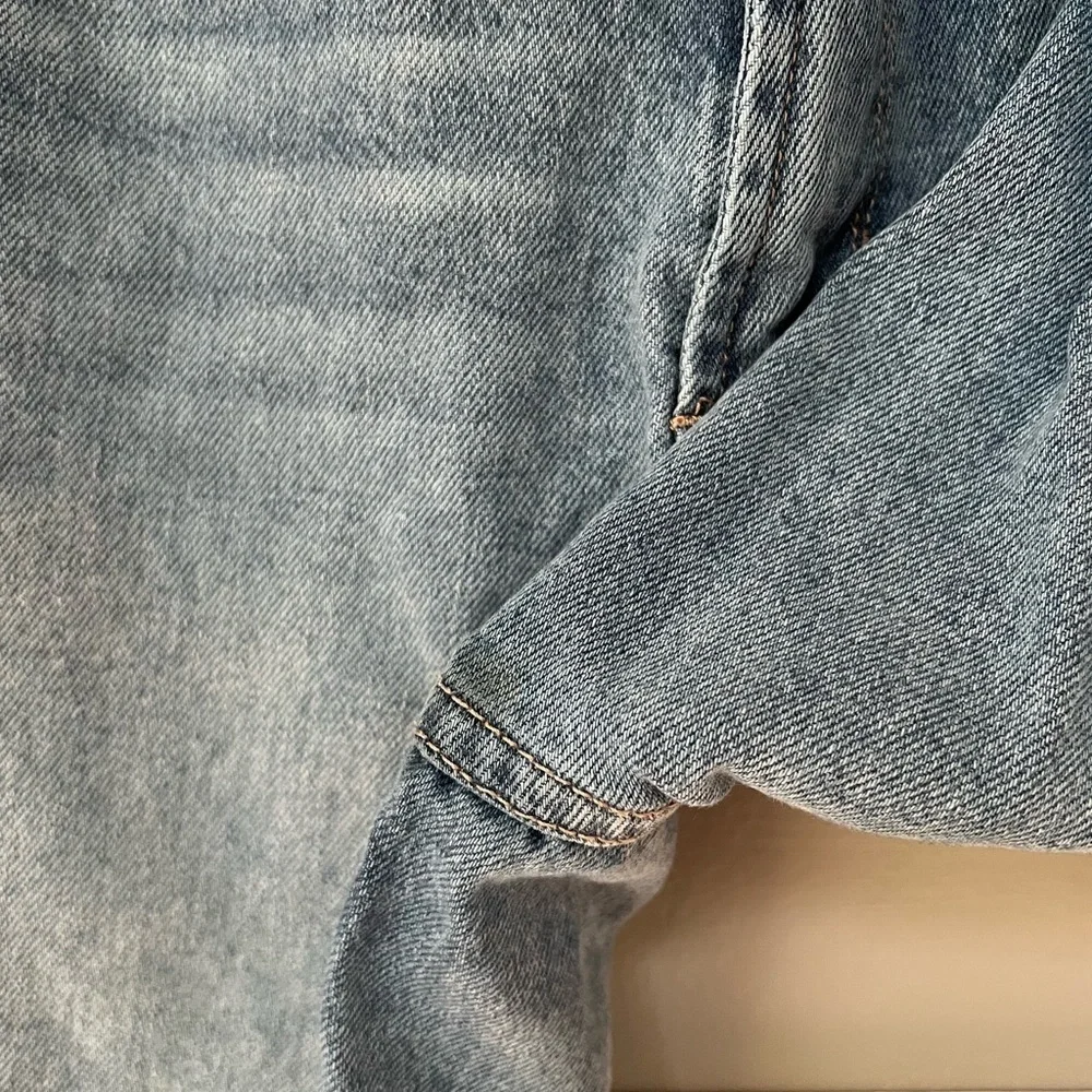 Articles of Society Rene Ankle Straight Jeans in Eden Wash